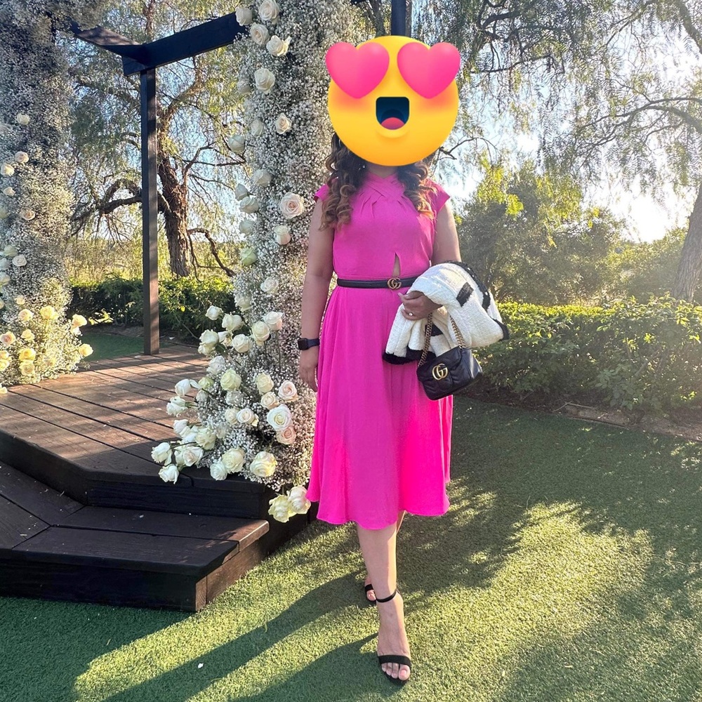 Pink dress, size M (8-10) .